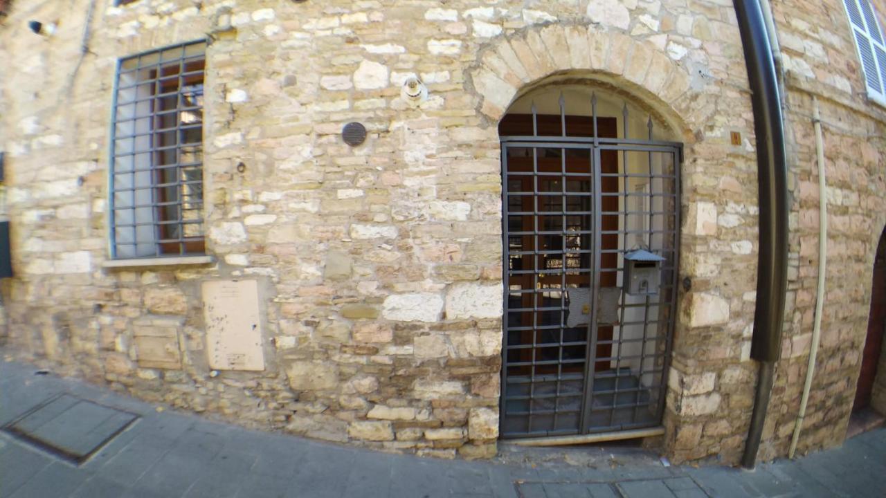 La Dolce Agogia Lägenhet Assisi Exteriör bild